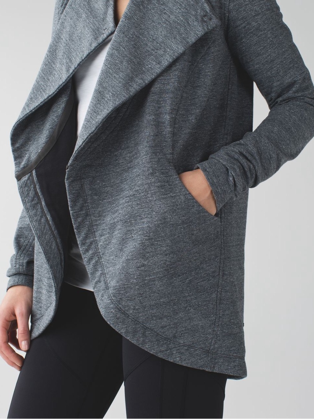 Lululemon That's A Wrap Sweater Snap Buttons sz 4 Grey with Pockets - Picture 8 of 14